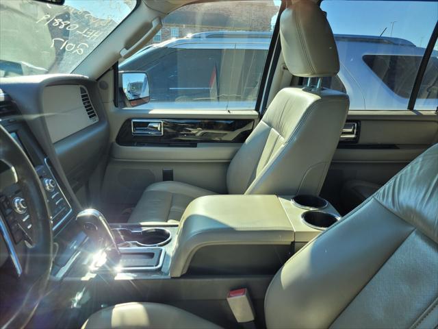2017 lincoln navigator select
