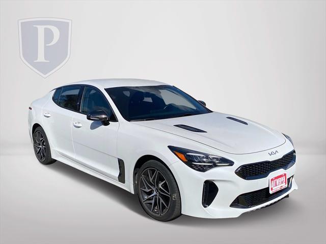 2022 kia stinger gt-line