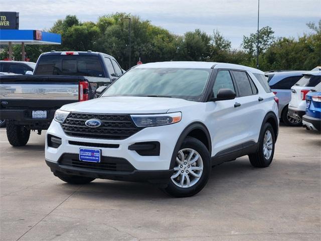 2021 ford explorer base