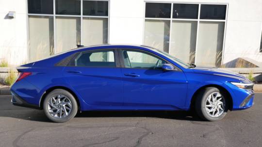 2024 Hyundai Elantra