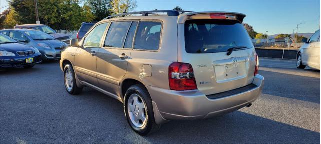 2005 toyota highlander limited