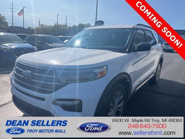 2022 ford explorer xlt