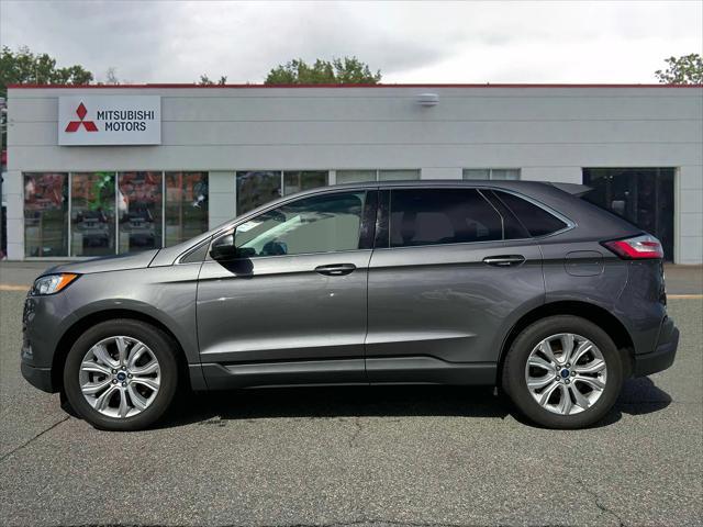 2022 ford edge titanium