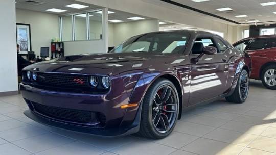 2021 Dodge se