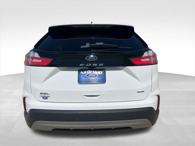 2022 ford edge sel