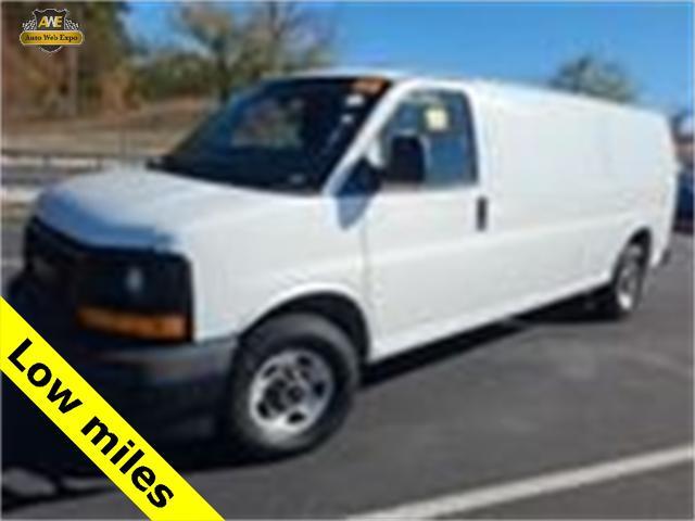2017 gmc savana 2500 work van