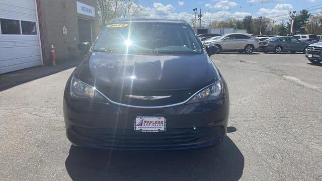 2017 chrysler pacifica touring in laurence harbor, new jersey