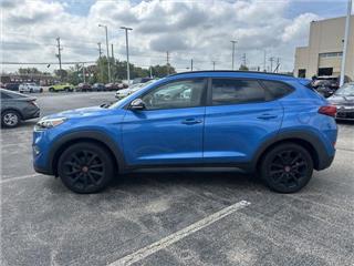 2017 Hyundai Tucson night