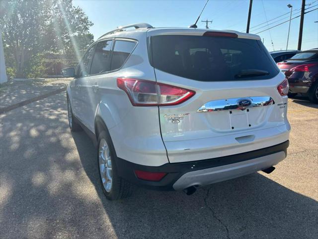 2014 ford escape titanium