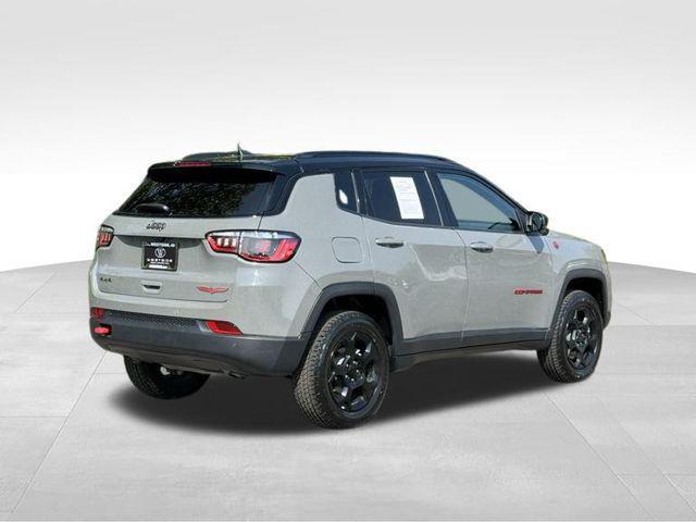 2023 jeep compass trailhawk