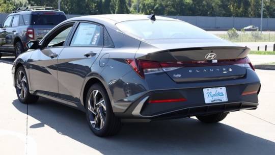 2025 Hyundai Elantra