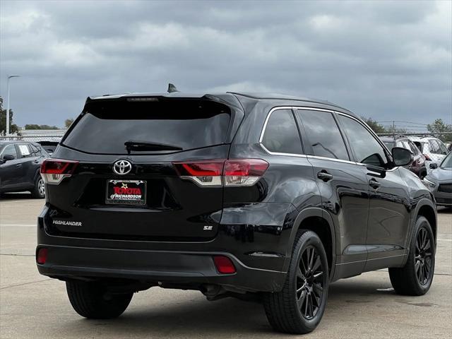 2019 toyota highlander se