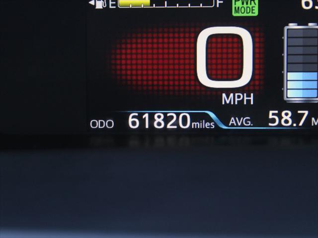 2021 toyota prius le
