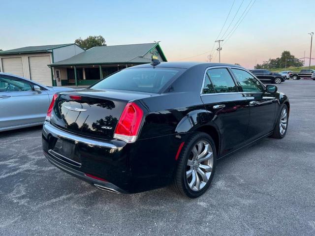 2019 chrysler 300 limited