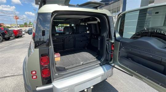 2022 Land Rover Defender