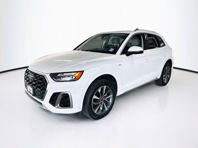 2024 audi q5 45 s line premium plus