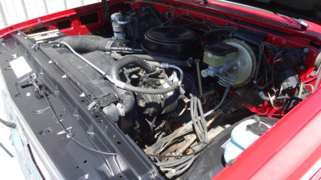 1984 chevrolet chevy shortbed c10 silverado pickup truck not gmc/longbed