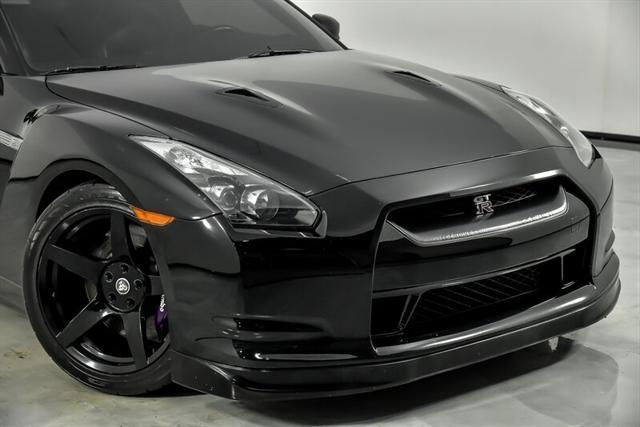 2009 nissan gt-r premium