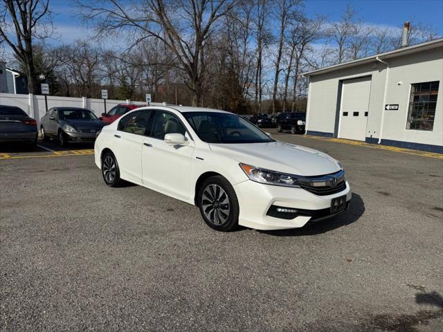 2017 honda accord hybrid base