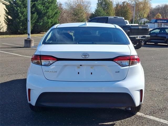 2024 toyota corolla le