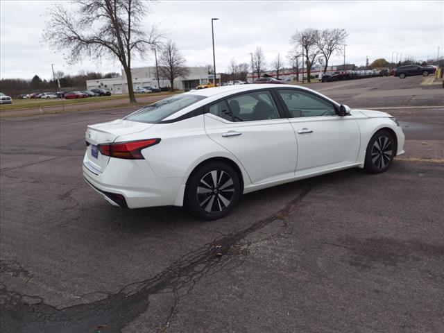 2022 nissan altima 2.5 sl
