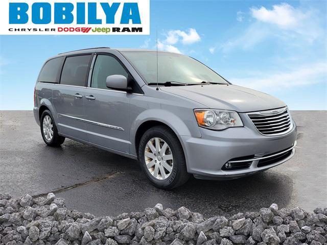 2015 chrysler town & country touring