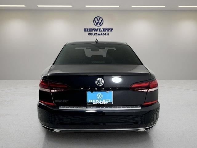 2022 volkswagen passat 2.0t se