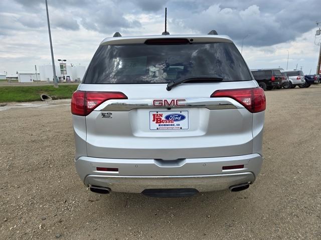 2017 gmc acadia denali