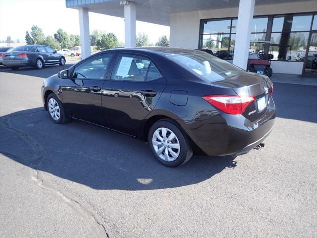 2016 toyota corolla le