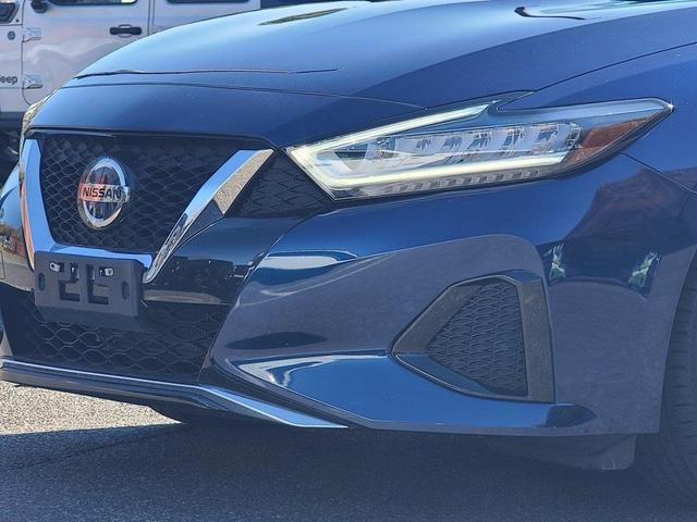 2021 nissan maxima sv