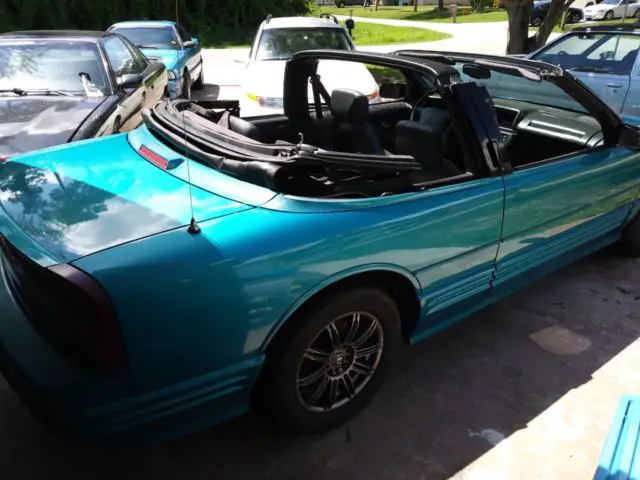 1994 oldsmobile cutlass convertible. low miles! clean!