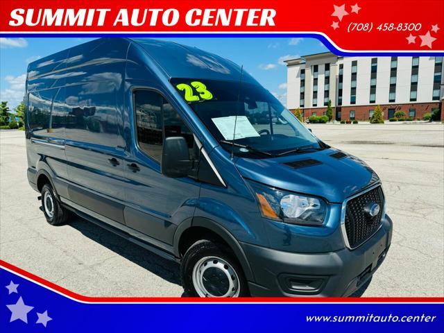 2023 ford transit-250 base