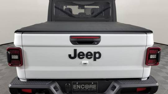 2024 Jeep Gladiator s