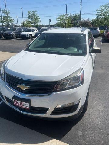 2017 chevrolet traverse ls
