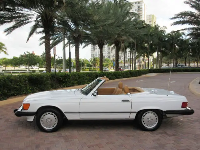 white 2dr convertible automatic 4-speed rwd v8 5.6l convertible