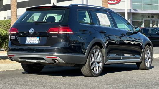 2019 Volkswagen Golf