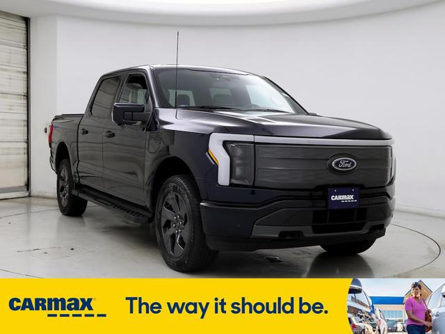 2023 ford f-150 lightning lariat