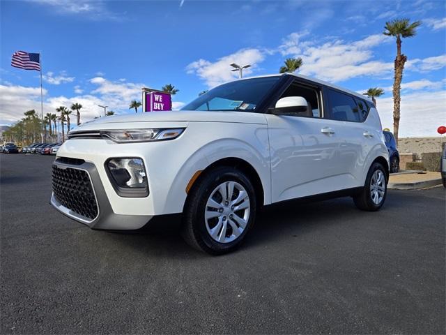 2022 kia soul lx