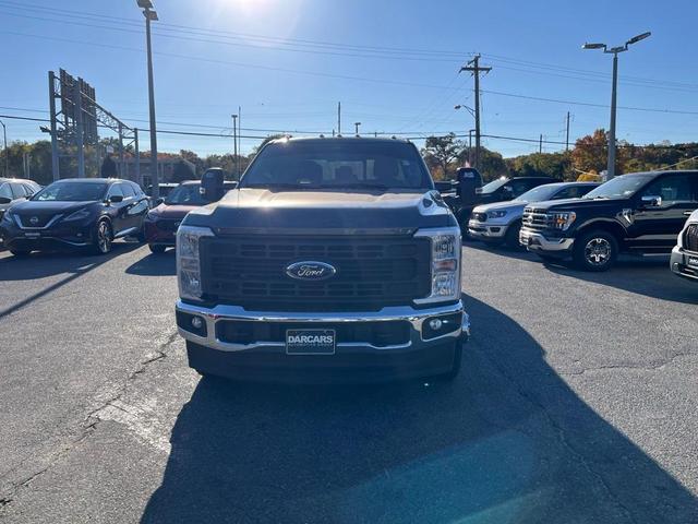2023 ford f-350 xl