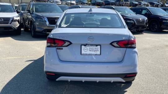2024 Nissan Versa sv