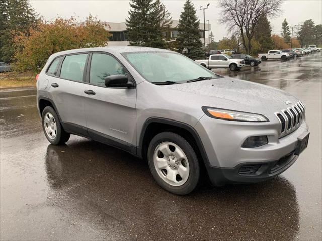 2014 jeep cherokee sport