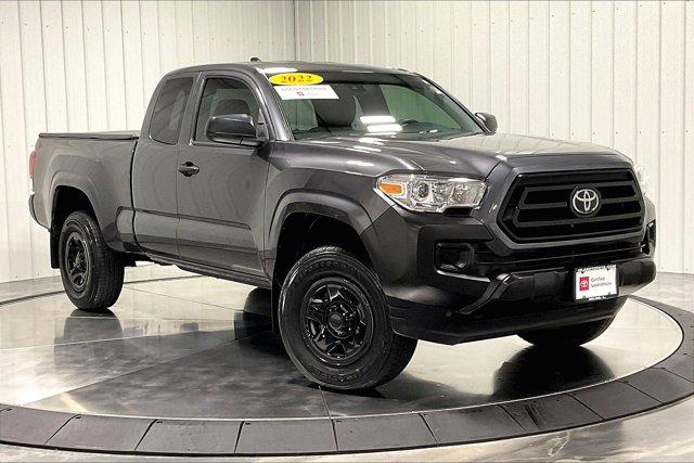 2022 toyota tacoma sr