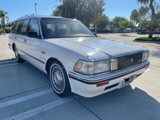 1988 toyota crown wagon white rwd automatic royal saloon