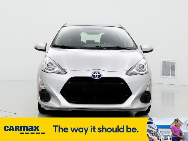 2016 toyota prius c two