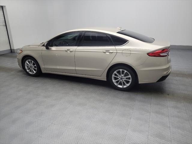 2019 ford fusion se