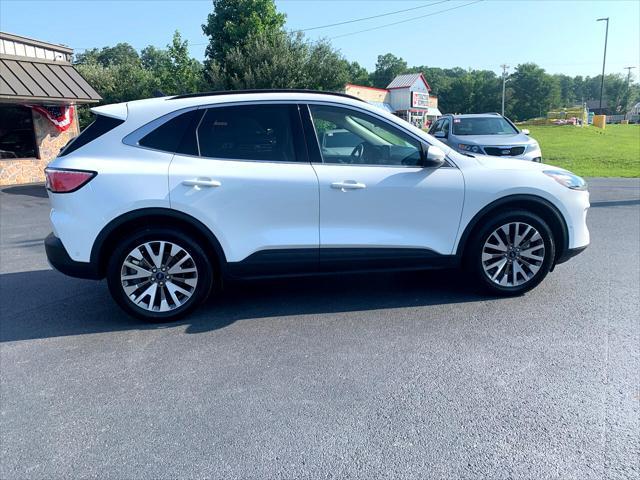 2020 ford escape titanium
