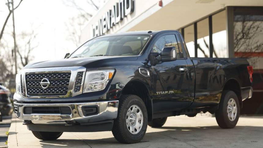 2017 nissan titan xd sv