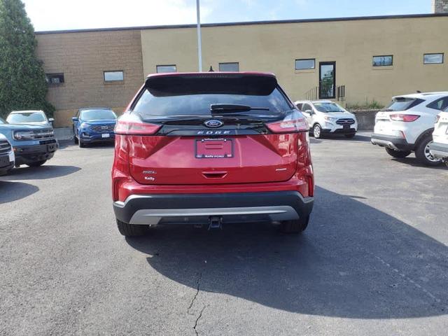 2021 ford edge sel