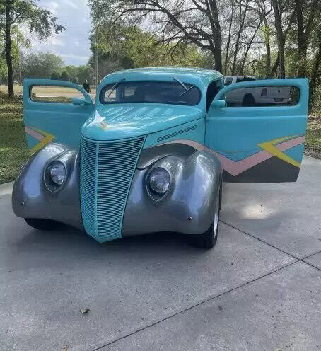 1937 ford deluxe tudor 2-door coupe classic rwd a/c power brakes