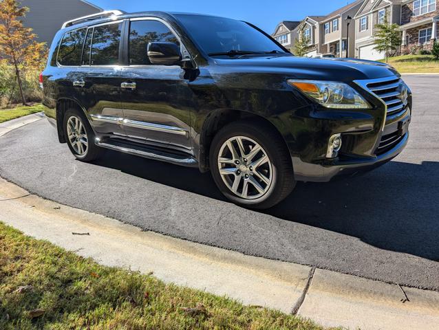 2014 lexus lx 570 base